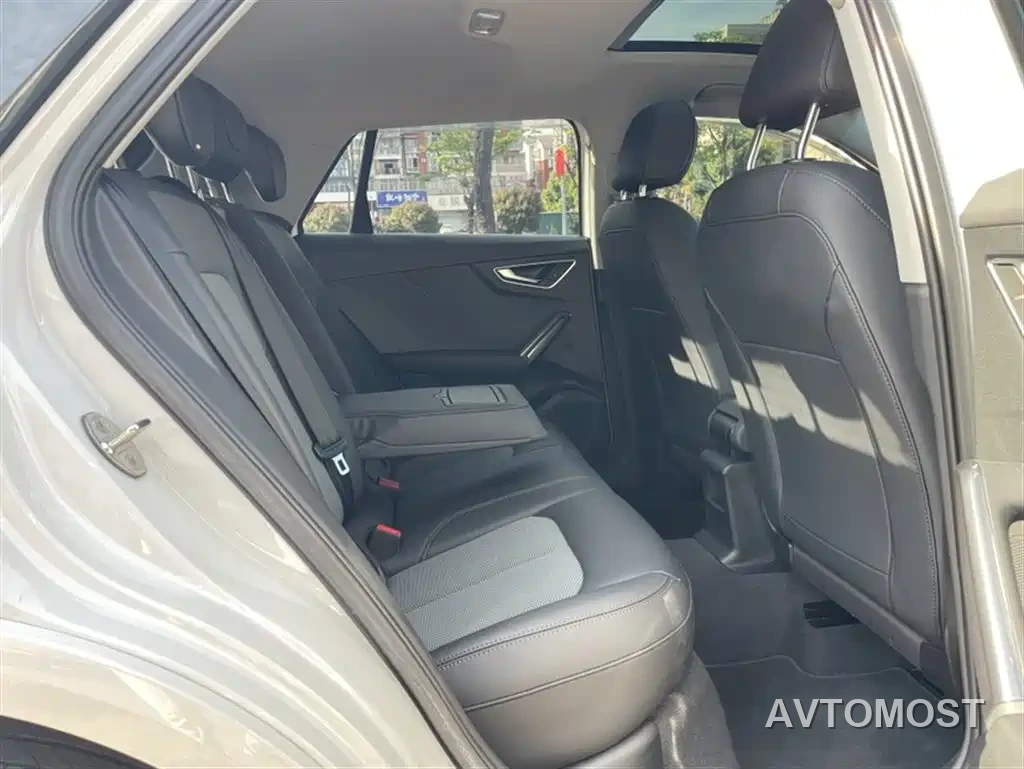 Audi Q2L 2021 35 TFSI Fashion Elegance — фото 16