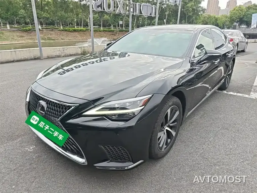 Lexus LS 2020 500h Excellence (China VI)