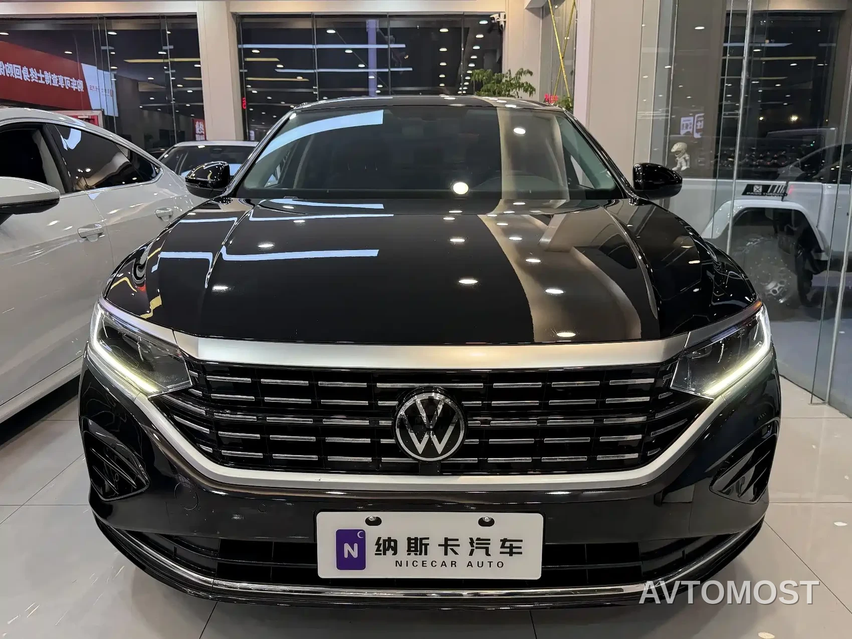 Volkswagen Passat 2023 280TSI Elite Edition — фото 2