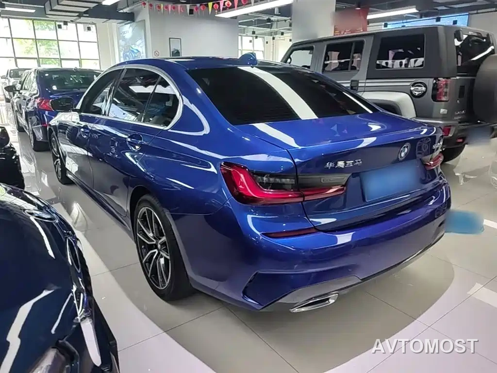 BMW 3 Series 2022 325Li M Sport Package — фото 5