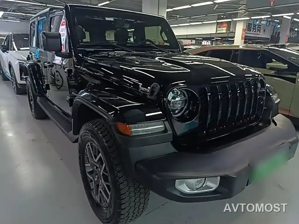 Jeep Wrangler 4xe 2021 4-Door 2.0T 4xe Sahara Launch Edition — фото 17