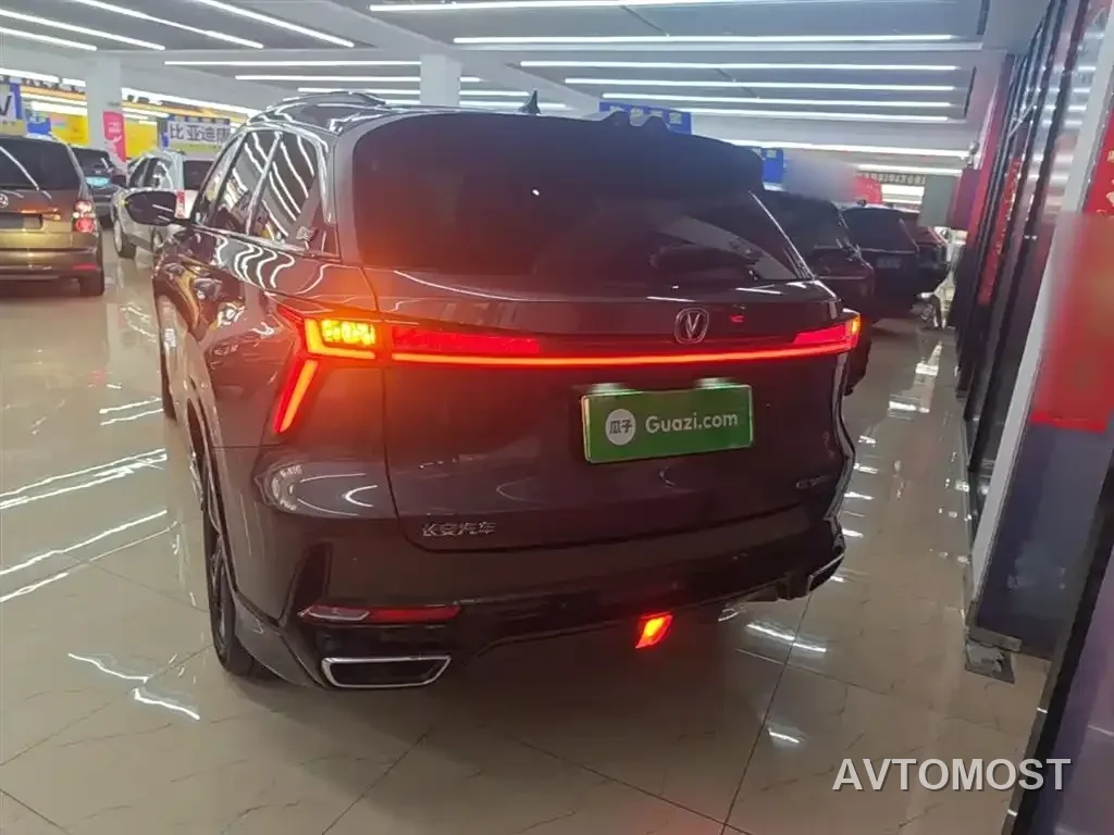 Changan CS75 PLUS iDD 2023 Smart Electric iDD Intelligent Leader Model — фото 6