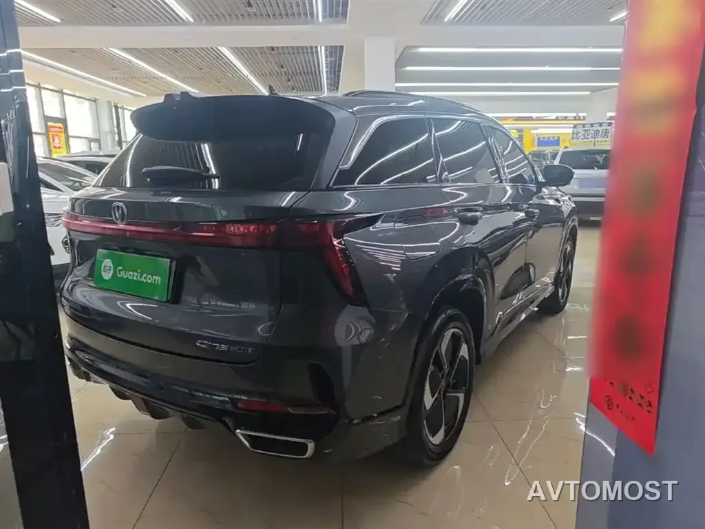 Changan CS75 PLUS iDD 2023 Smart Electric iDD Intelligent Leader Model — фото 7