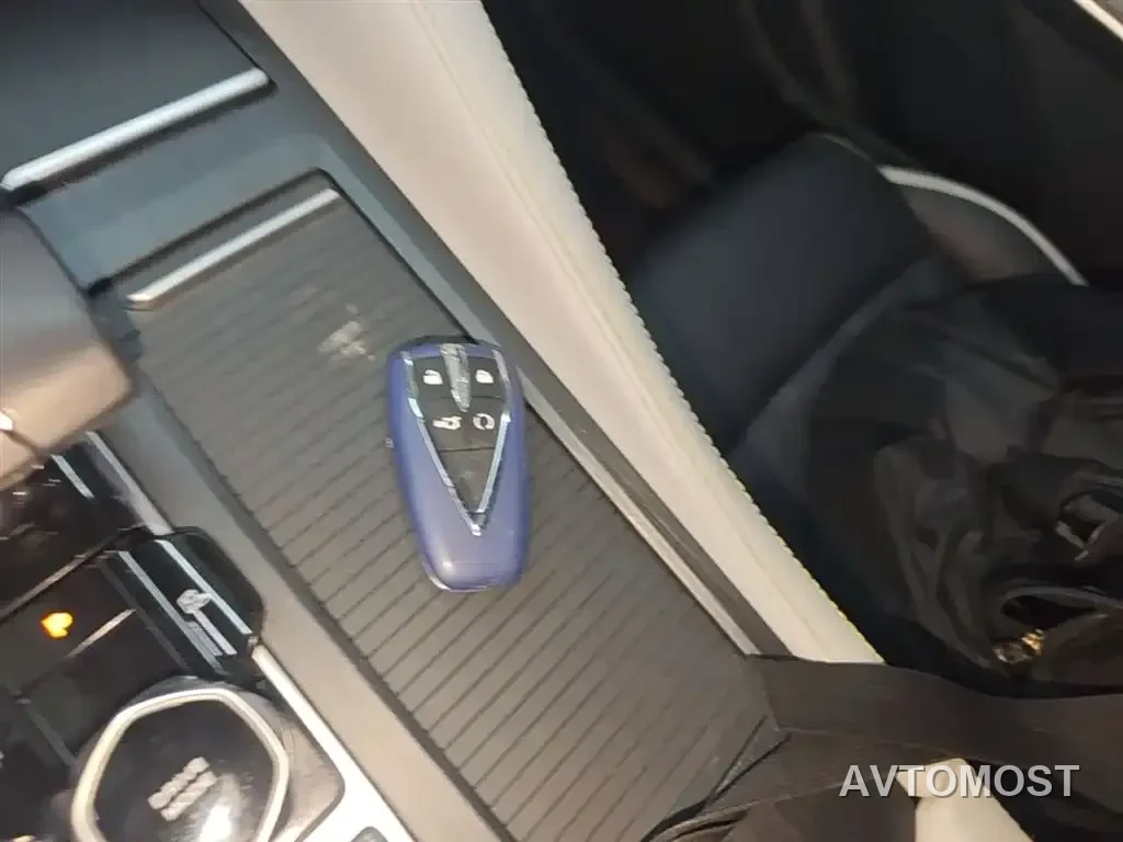 Changan CS75 PLUS iDD 2023 Smart Electric iDD Intelligent Leader Model — фото 21