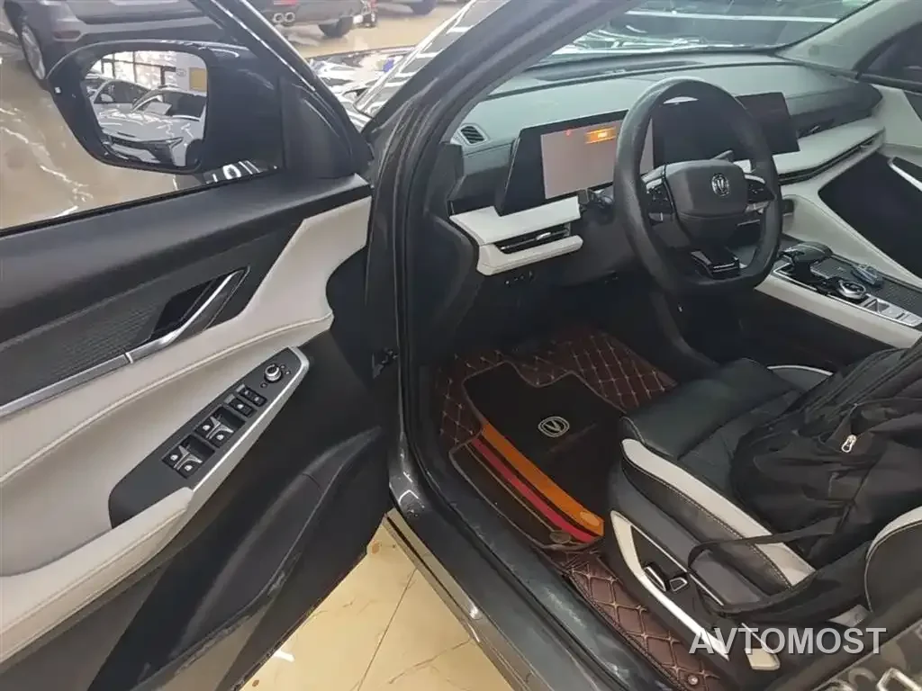 Changan CS75 PLUS iDD 2023 Smart Electric iDD Intelligent Leader Model — фото 14