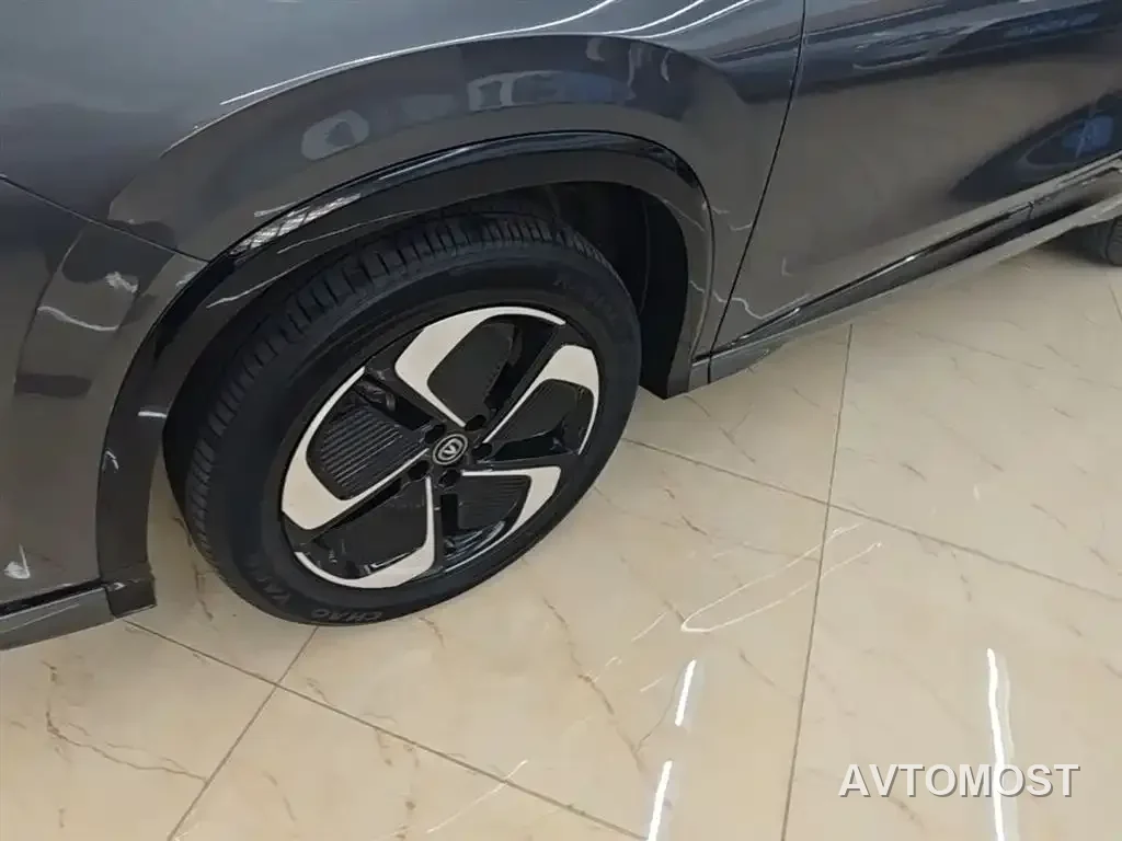 Changan CS75 PLUS iDD 2023 Smart Electric iDD Intelligent Leader Model — фото 25