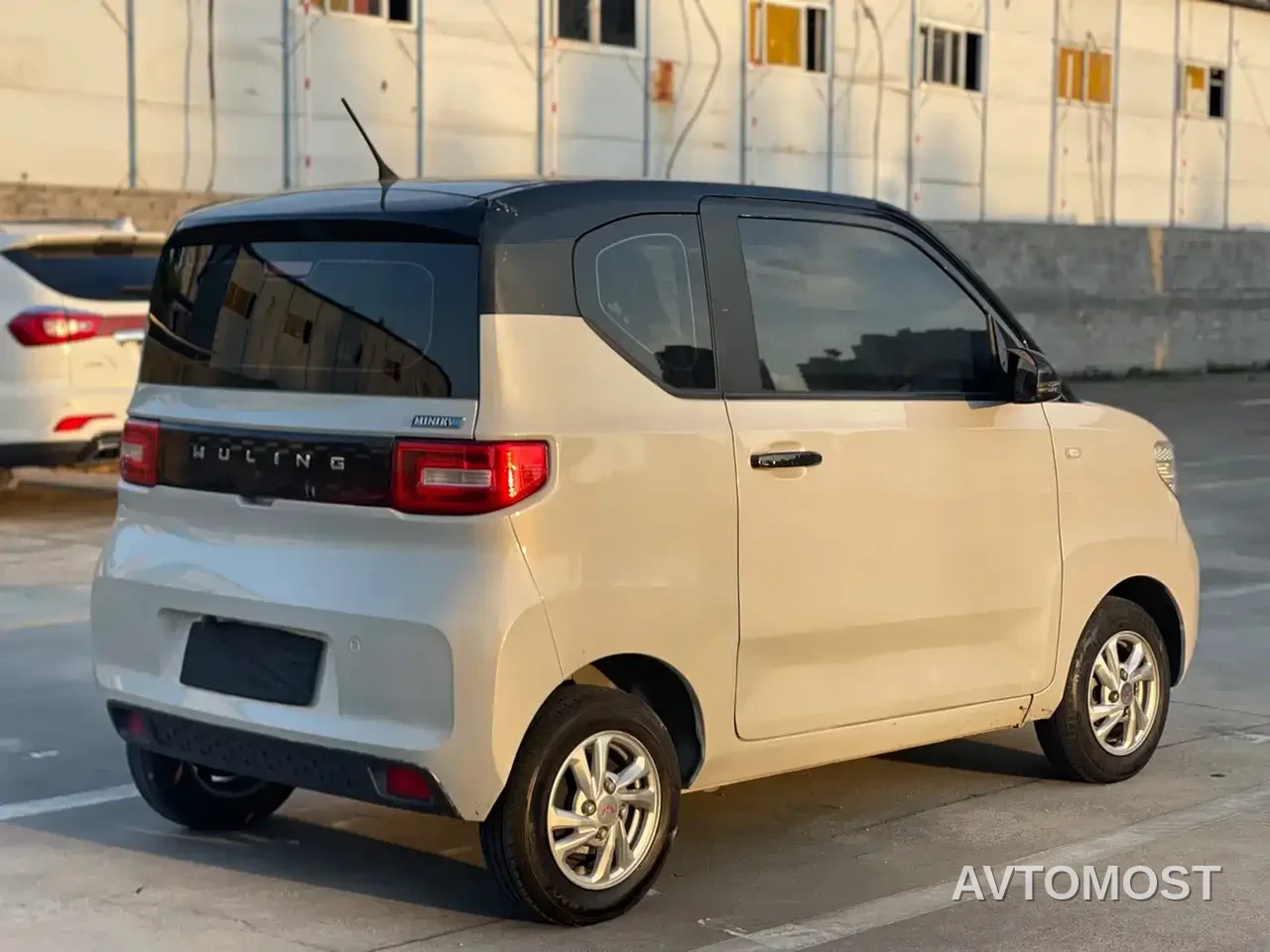 Wuling Motors Hongguang MINIEV 2021 Macaron Fashion Edition (NMC Lithium) — фото 13