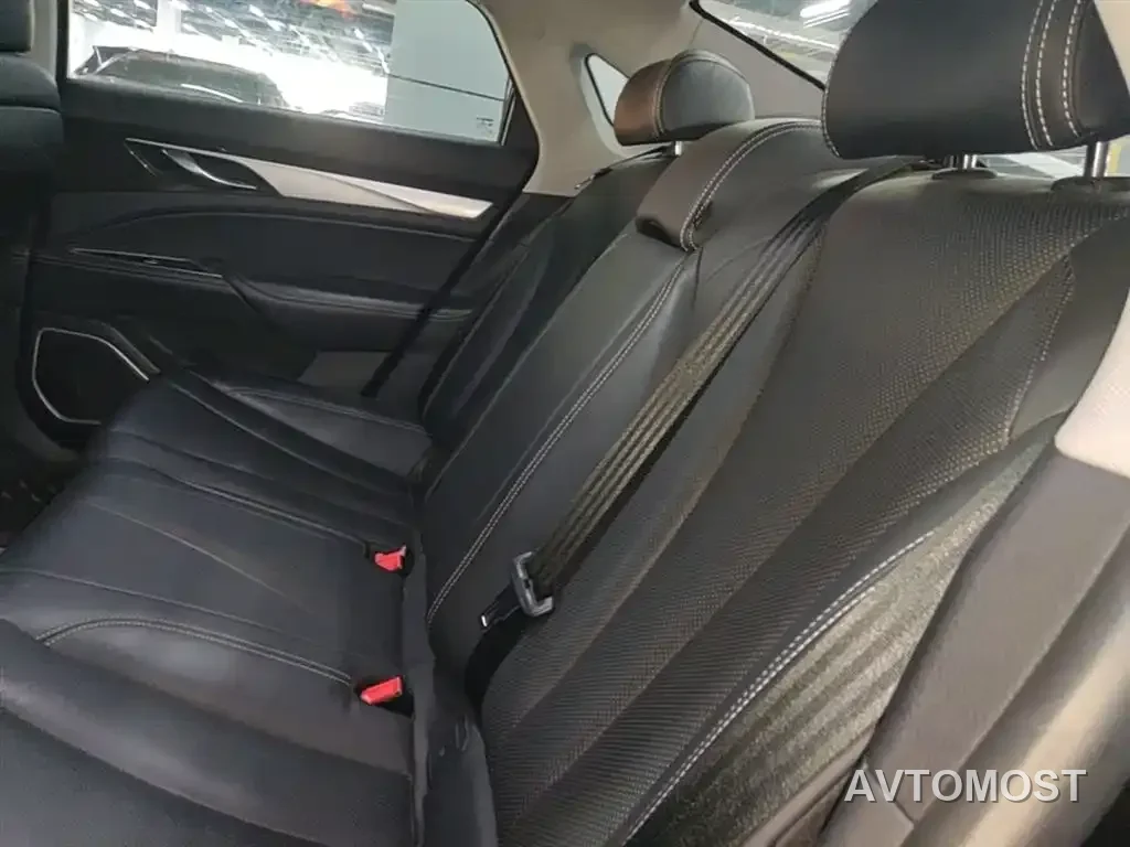 Geely Borui PHEV 2022 1.5T PHEV Range Upgrade Premium Edition — фото 15