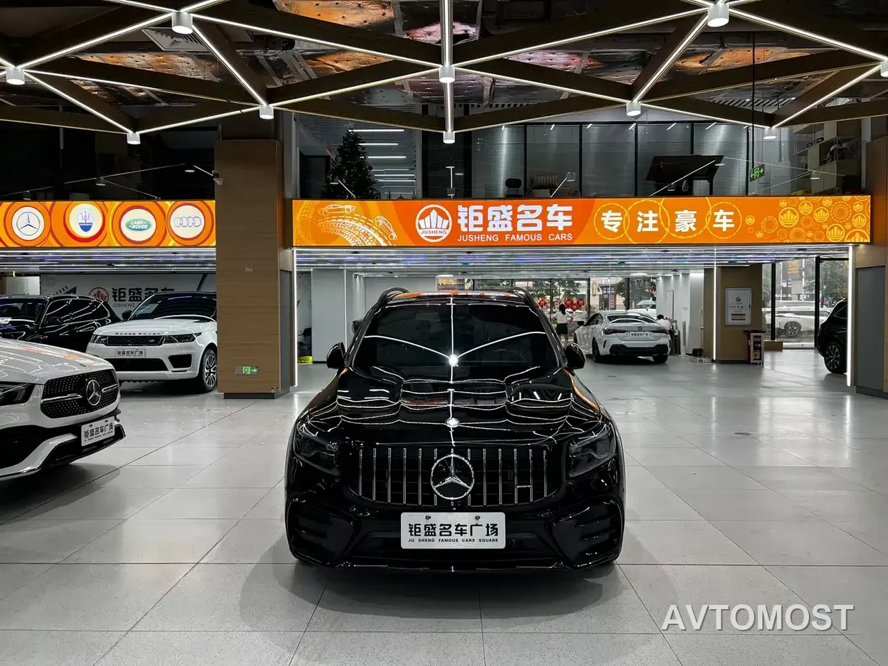 Mercedes-Benz GLB AMG 2024 AMG GLB 35 4MATIC — фото 6