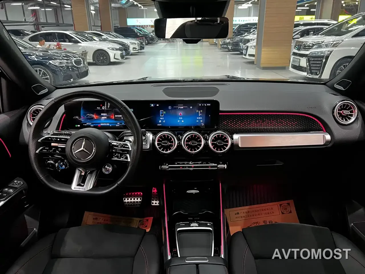 Mercedes-Benz GLB AMG 2024 AMG GLB 35 4MATIC — фото 9