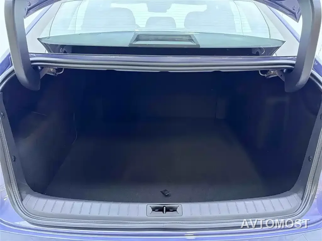 Nissan N6 2025 Mid Configuration — фото 10