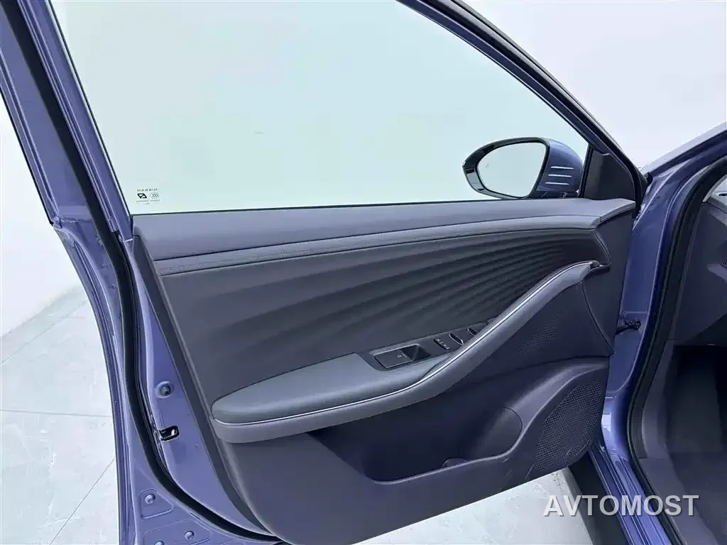Nissan N6 2025 Mid Configuration — фото 14