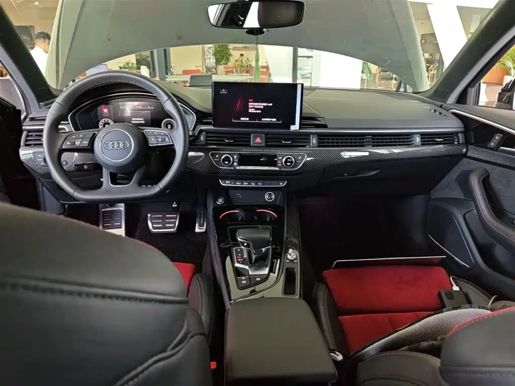Audi A4L 2023 45 TFSI quattro Premium Sport — фото 10