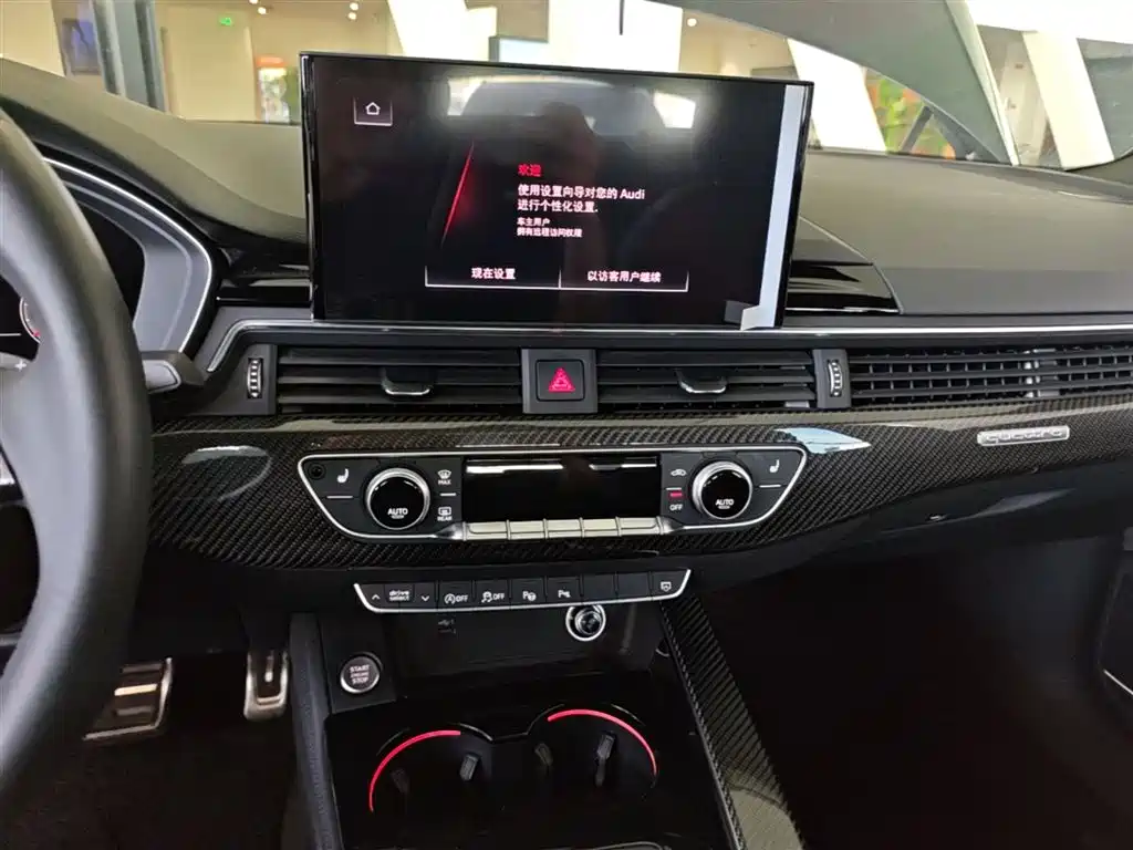 Audi A4L 2023 45 TFSI quattro Premium Sport — фото 13