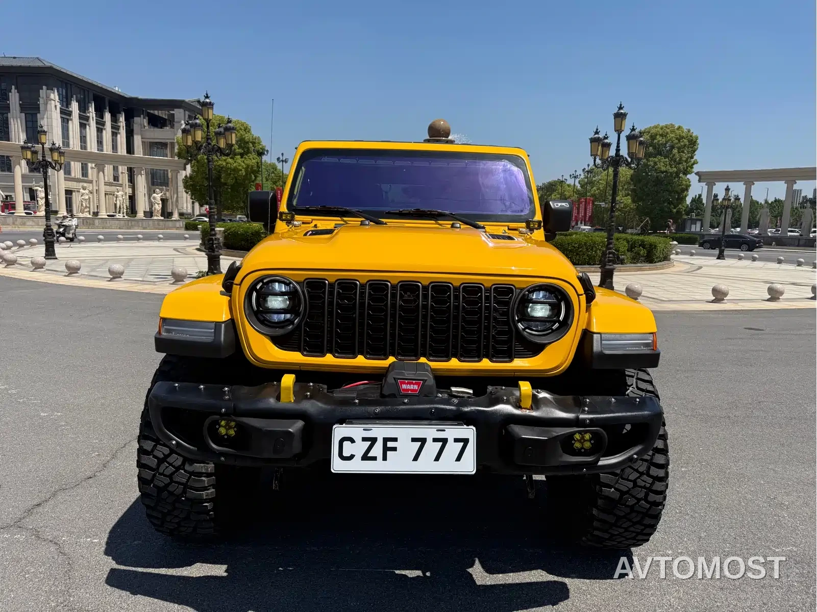 Jeep Wrangler 2021 2.0T Sahara Four-Door — фото 2