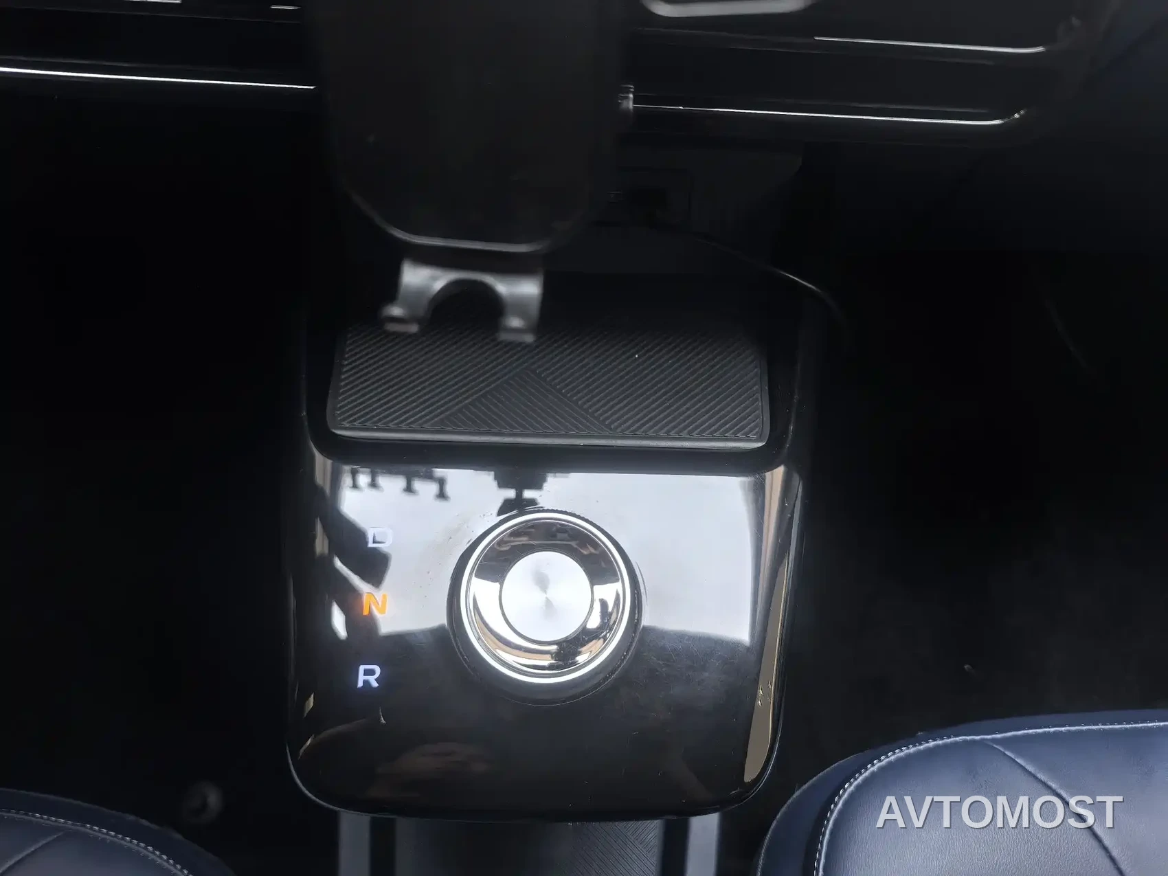 Geely Geometry E Firefly 2022 320KM Well-behaved Tiger 4-seater — фото 18
