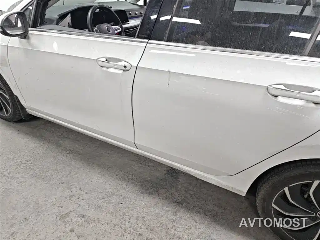 Volkswagen Golf 2021 280TSI DSG Pro — фото 22
