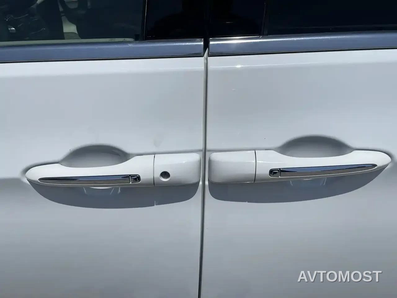 Chrysler Grand Caravan PHEV (Import) 2019 3.6L Plug-in Hybrid — фото 10