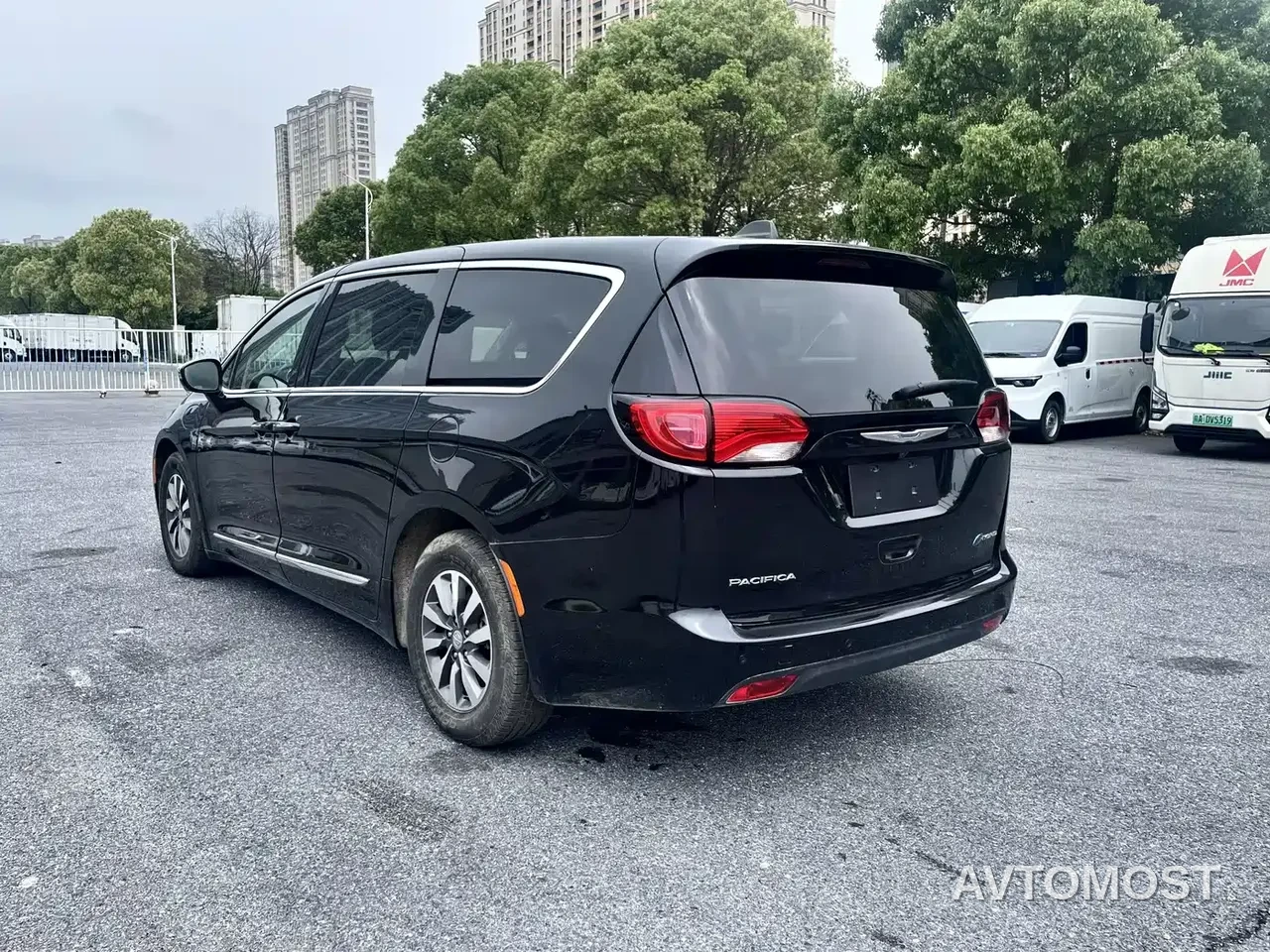 Chrysler Grand Caravan PHEV (Import) 2019 3.6L Plug-in Hybrid — фото 7