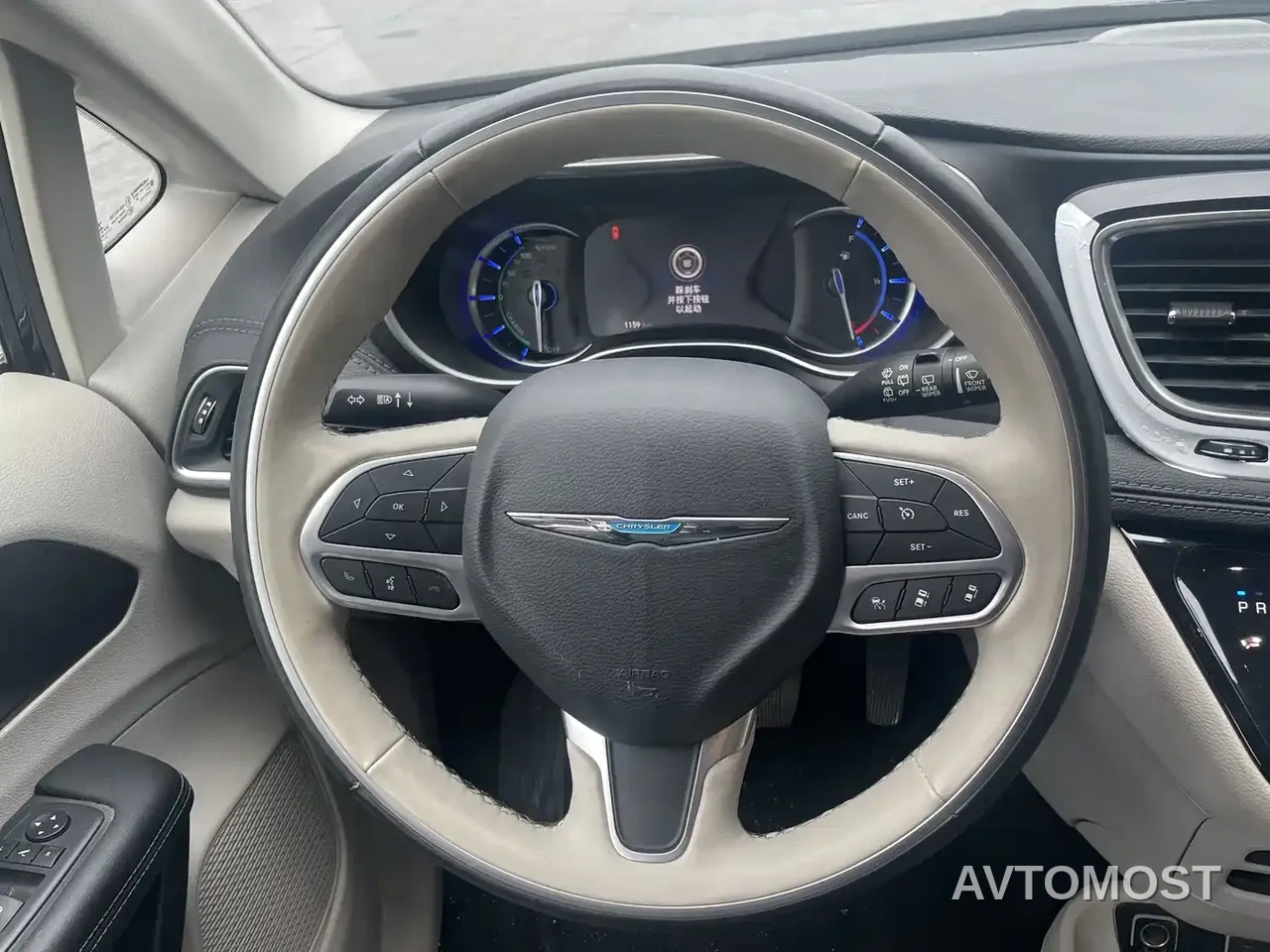 Chrysler Grand Caravan PHEV (Import) 2019 3.6L Plug-in Hybrid — фото 12