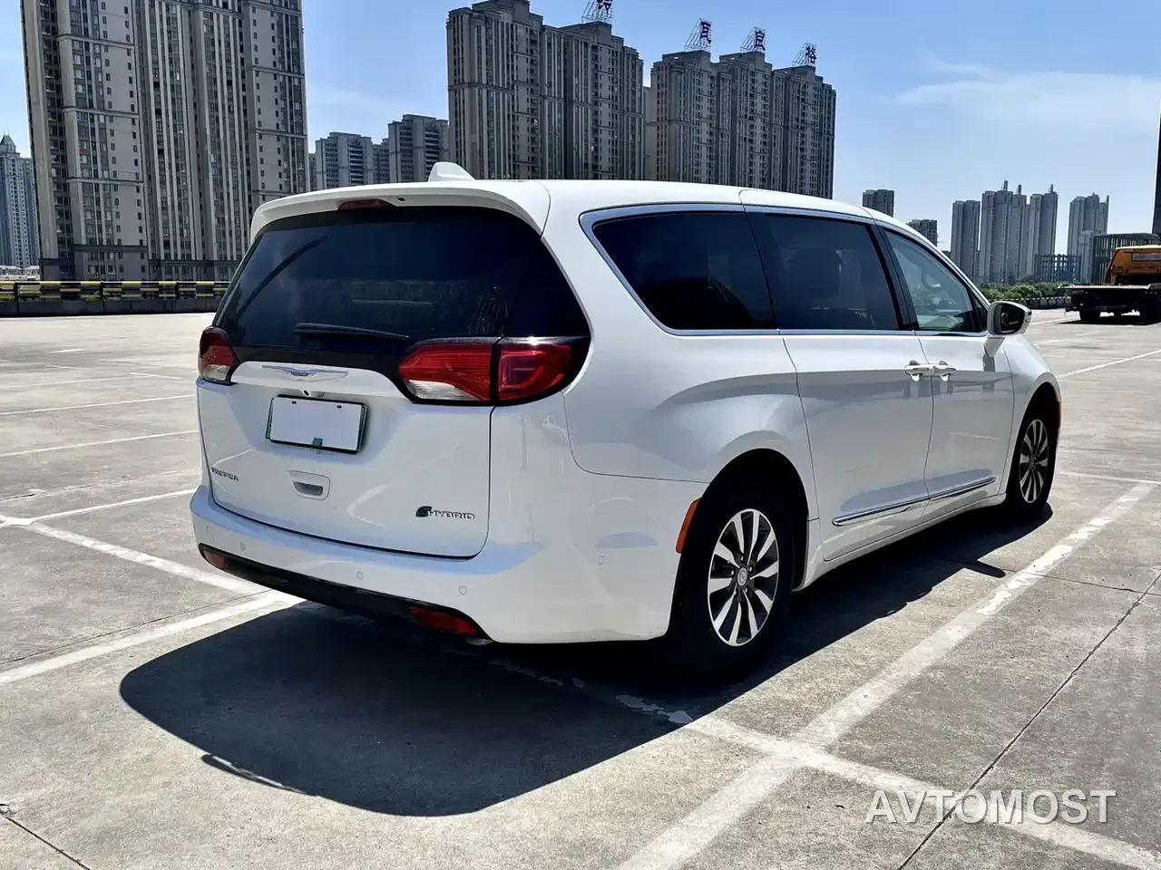 Chrysler Grand Caravan PHEV (Import) 2019 3.6L Plug-in Hybrid — фото 6