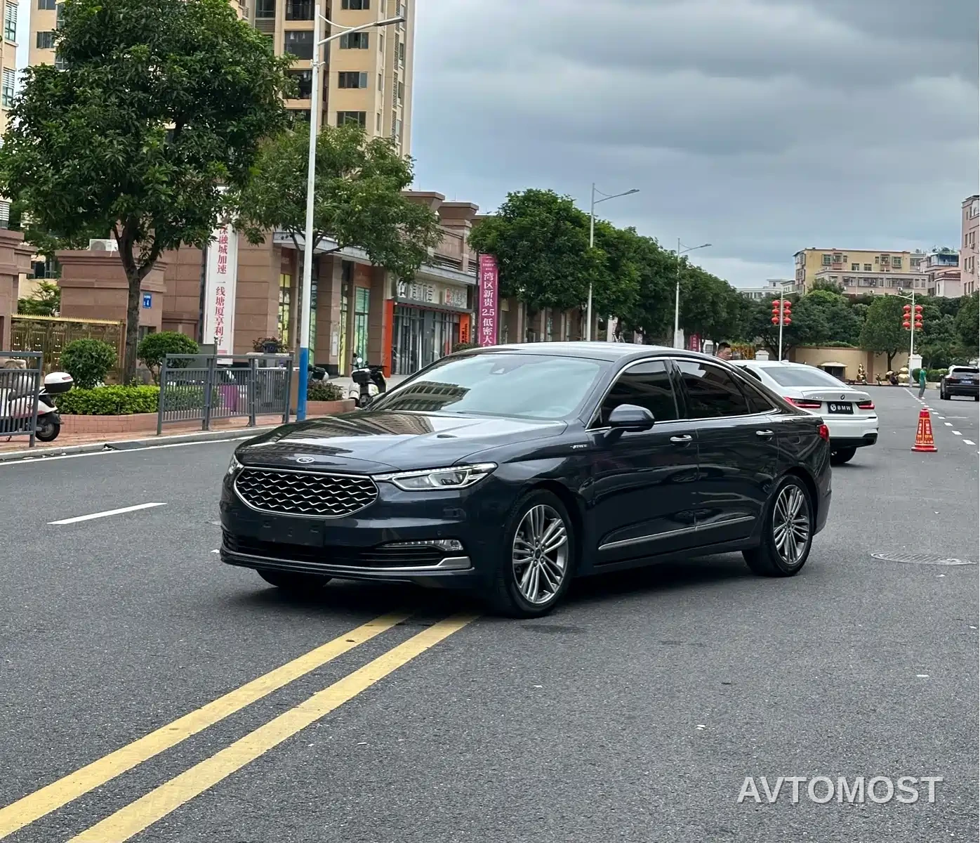Ford Taurus 2019 EcoBoost 245 Vignale Ultimate Edition — фото 1