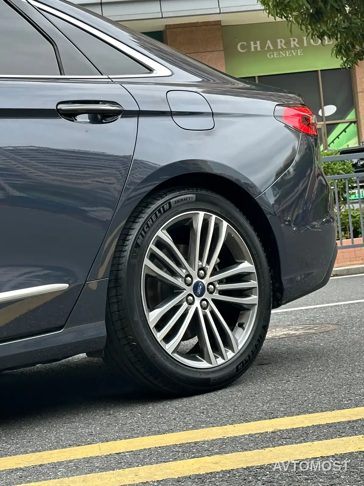 Ford Taurus 2019 EcoBoost 245 Vignale Ultimate Edition — фото 7
