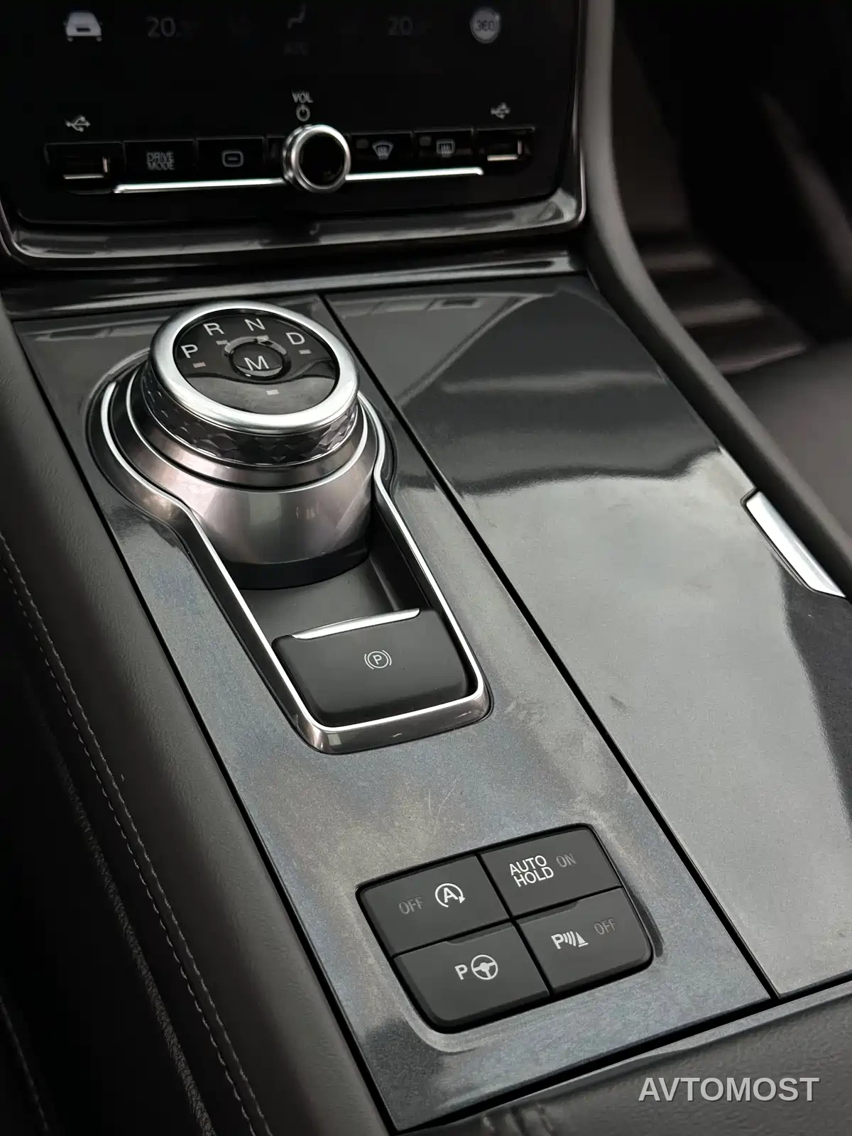 Ford Taurus 2019 EcoBoost 245 Vignale Ultimate Edition — фото 22