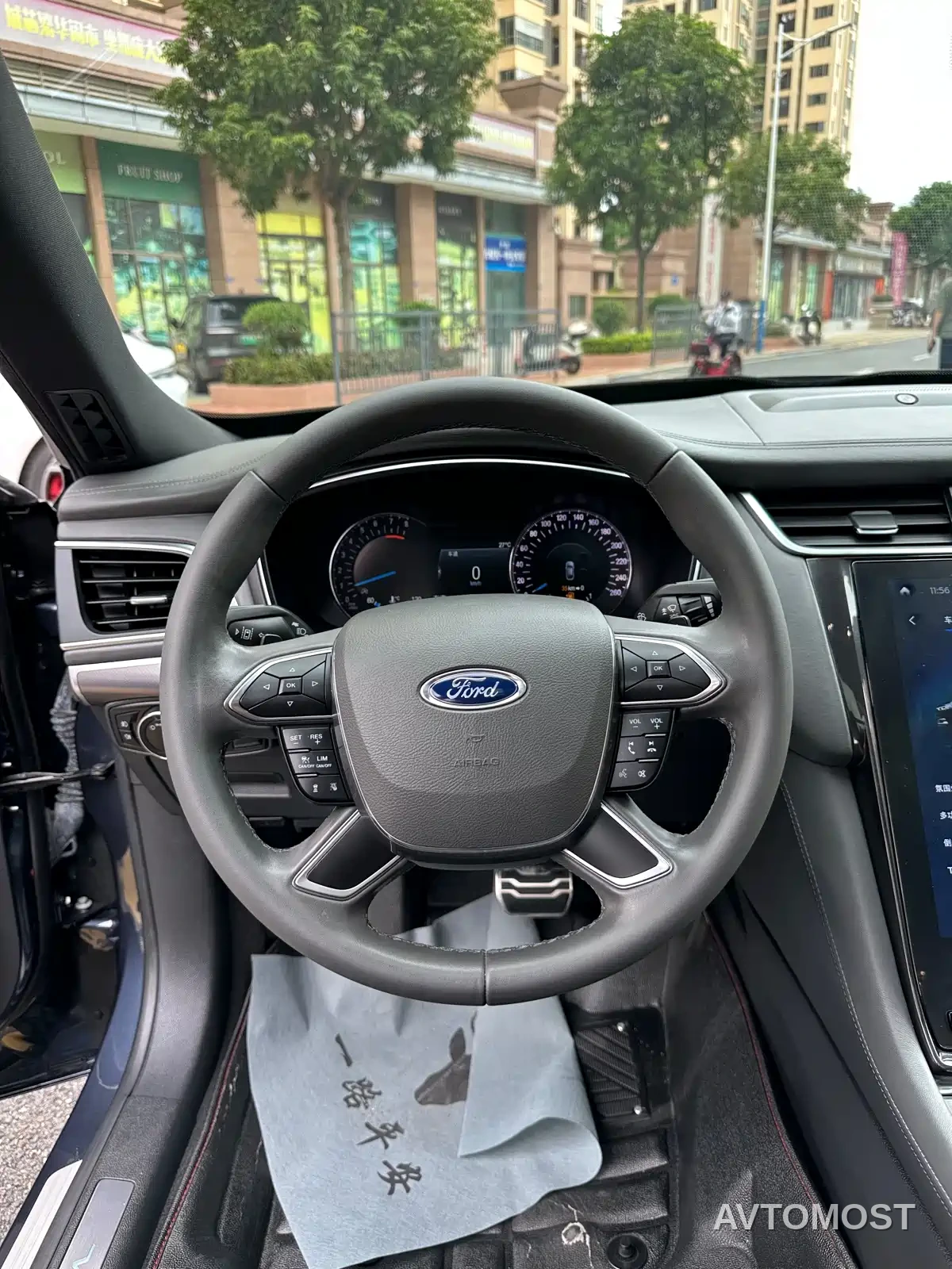 Ford Taurus 2019 EcoBoost 245 Vignale Ultimate Edition — фото 24