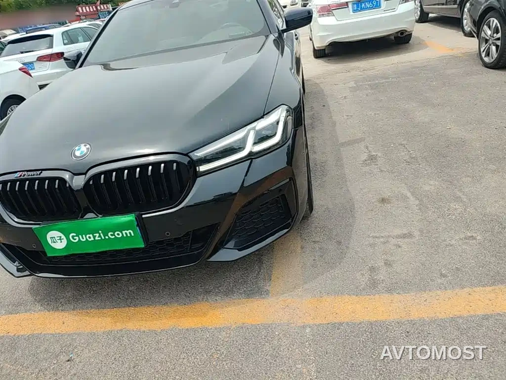 BMW 5 Series 2022 Model Second Facelift 530Li Leading M Sport Package — фото 24