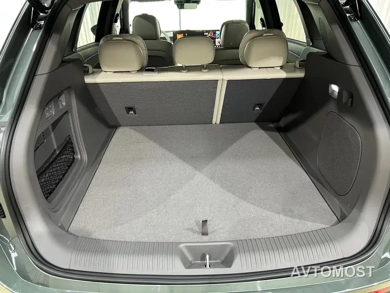 Hongqi HS6 PHEV 2026 Model 220 Intelligent Hybrid Edition — фото 15
