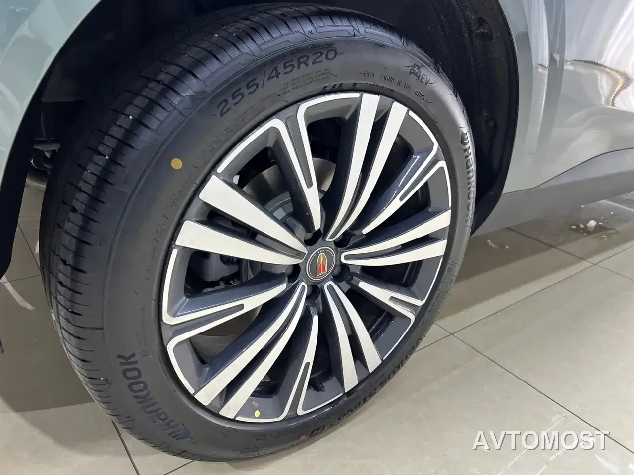 Hongqi HS6 PHEV 2026 Model 220 Intelligent Hybrid Edition — фото 17
