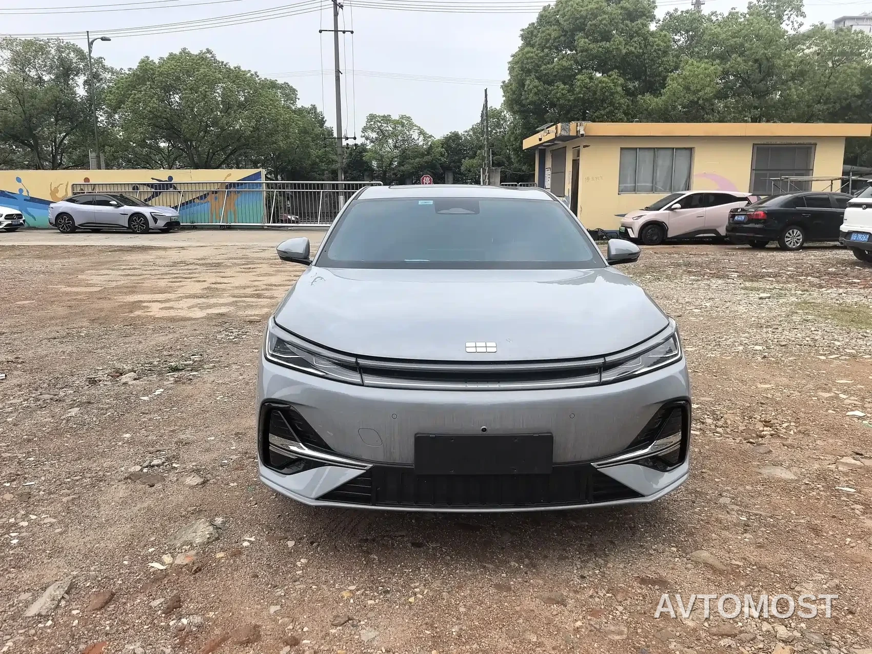 Geely Galaxy A7 2025 EM-i 70km Explorer Edition — фото 3