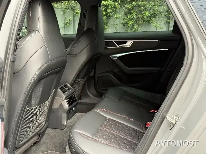 Audi RS 6 2021 RS 6 4.0T Avant Premium — фото 4