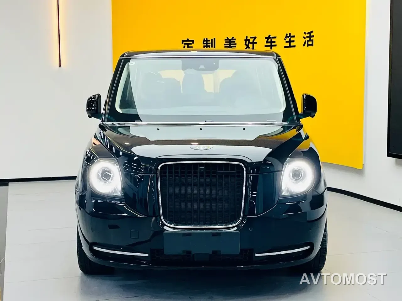 LEVC TX 2022 TX5 Extended Range Freedom Edition — фото 4