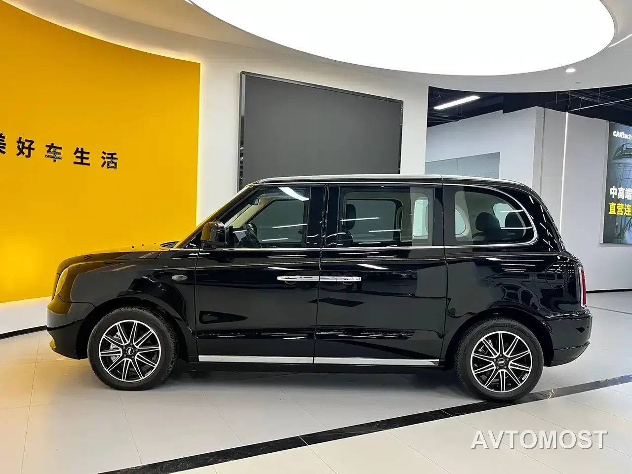 LEVC TX 2022 TX5 Extended Range Freedom Edition — фото 7