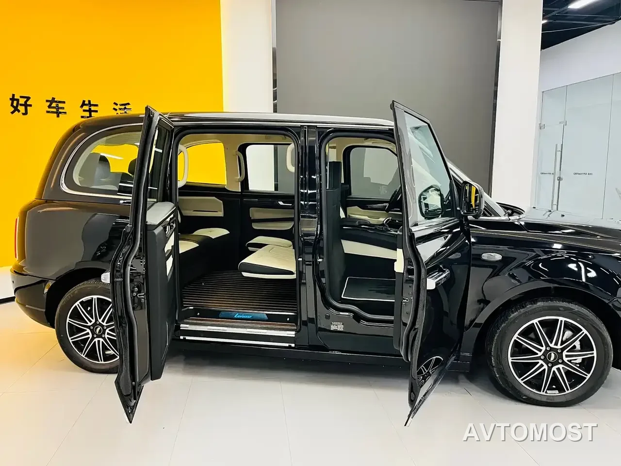 LEVC TX 2022 TX5 Extended Range Freedom Edition — фото 15