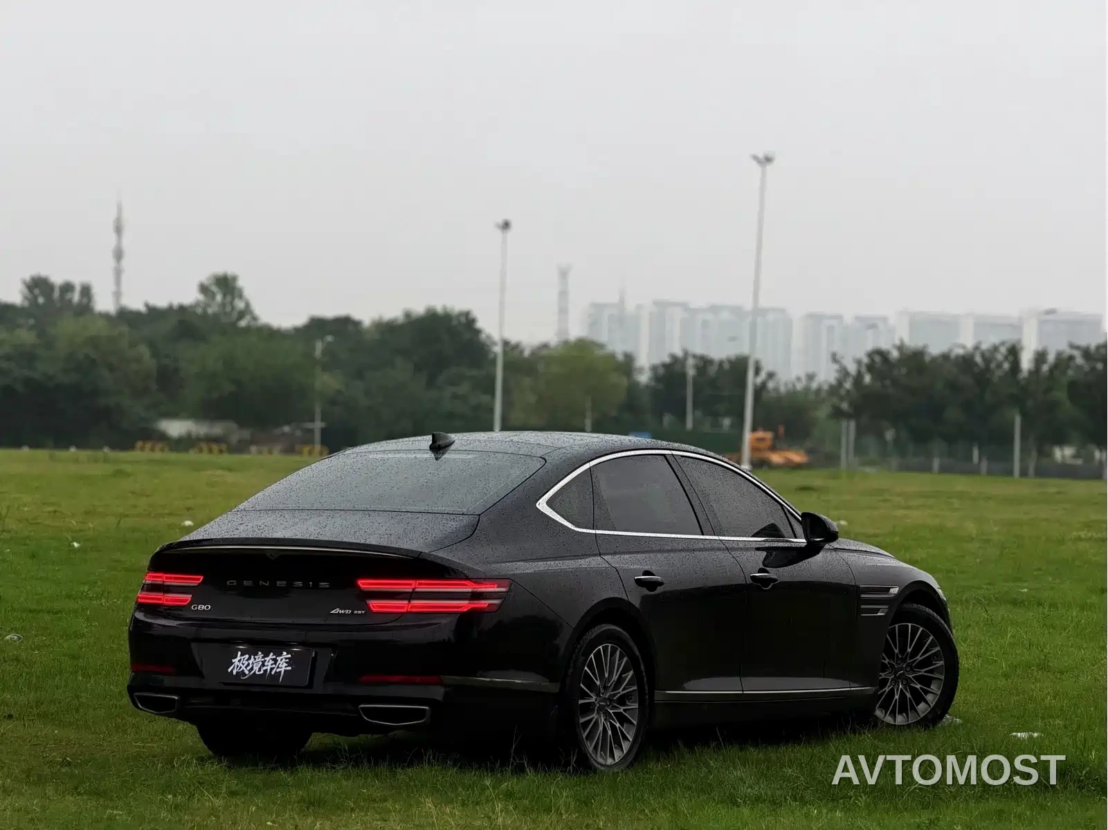 Genesis G80 2023 2.5T AWD Luxury Edition — фото 4