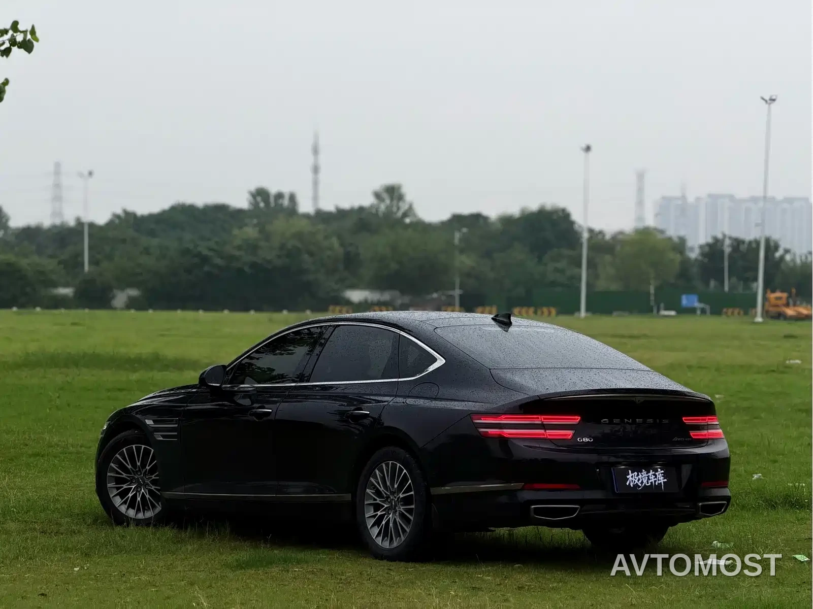 Genesis G80 2023 2.5T AWD Luxury Edition — фото 5