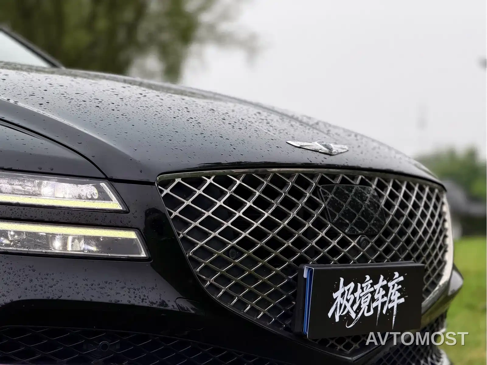 Genesis G80 2023 2.5T AWD Luxury Edition — фото 9