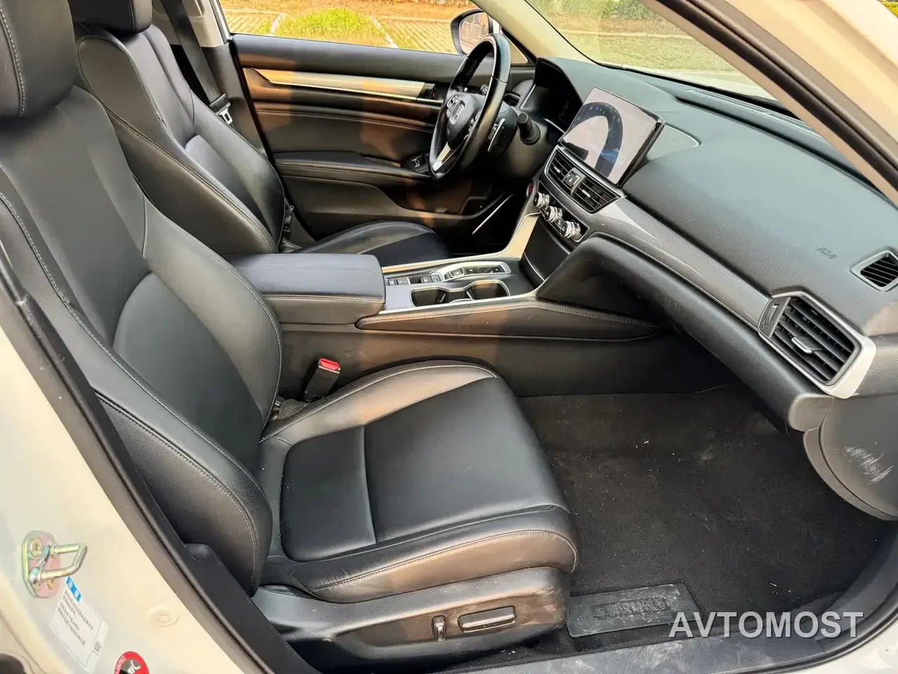 Honda Accord 2022 Sharp Hybrid 2.0L Sharp Leader Edition — фото 8