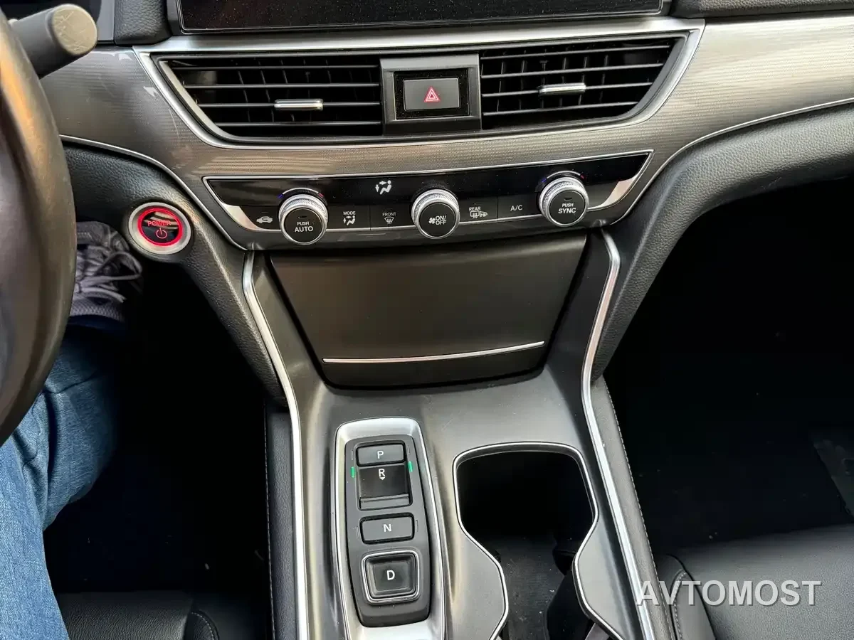 Honda Accord 2022 Sharp Hybrid 2.0L Sharp Leader Edition — фото 9