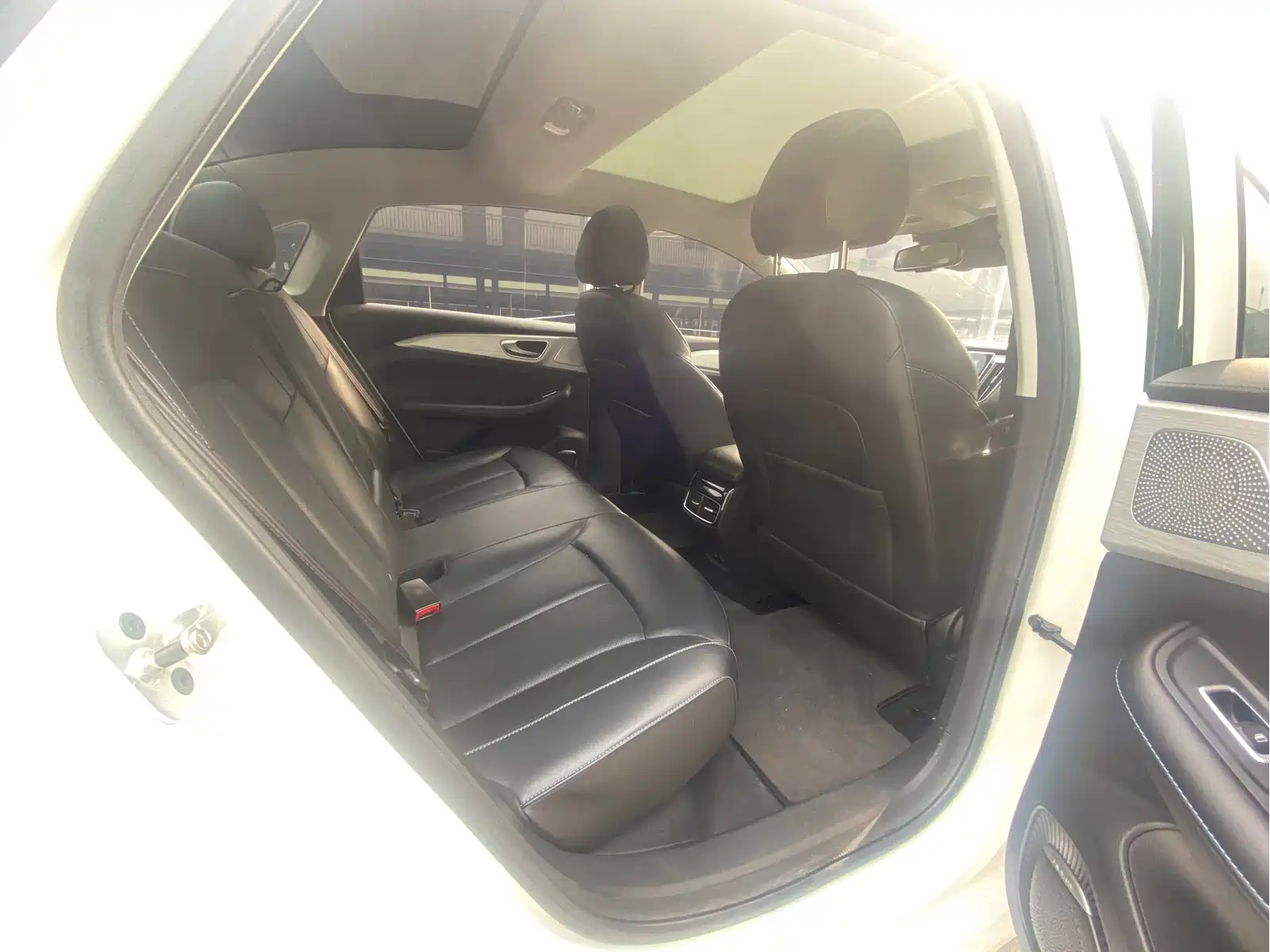 Roewe Feifan ER6 2020 620km Intelligent Edition — фото 6