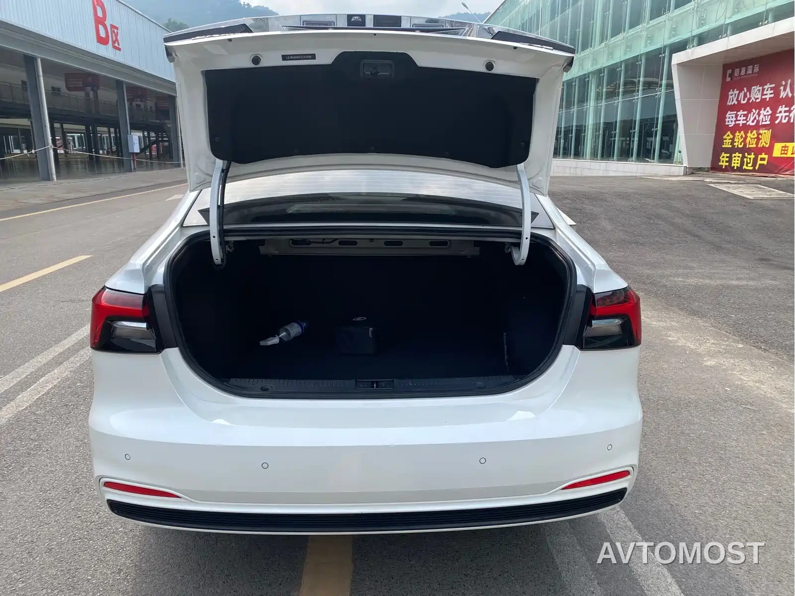Roewe Feifan ER6 2020 620km Intelligent Edition — фото 11