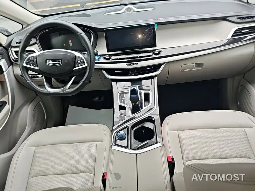 Geely Jiaji New Energy 2021 ePro 1.5TD PHEV Leisure Edition — фото 3