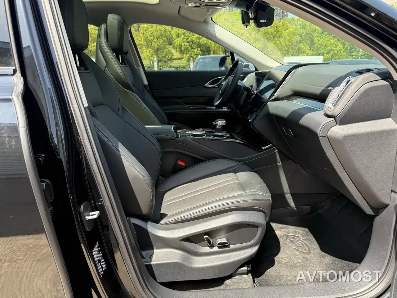 Hongqi HS3 PHEV 2024 PHEV 115km Power Edition — фото 16