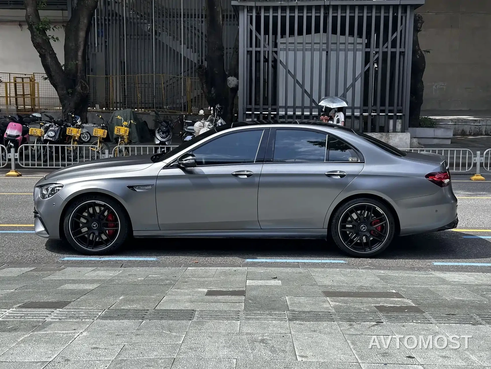 Mercedes-Benz E-Class AMG 2021 AMG E 63 S 4MATIC+ — фото 3