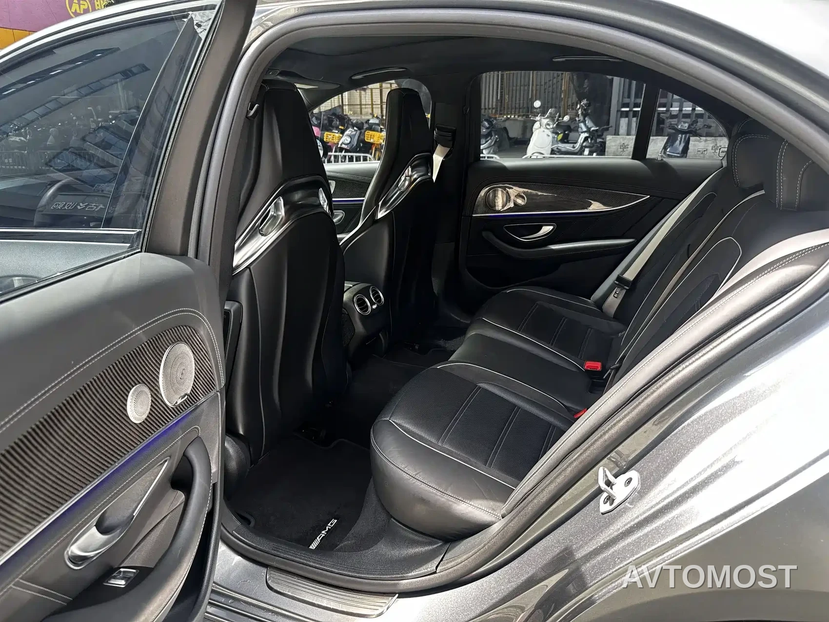 Mercedes-Benz E-Class AMG 2021 AMG E 63 S 4MATIC+ — фото 11