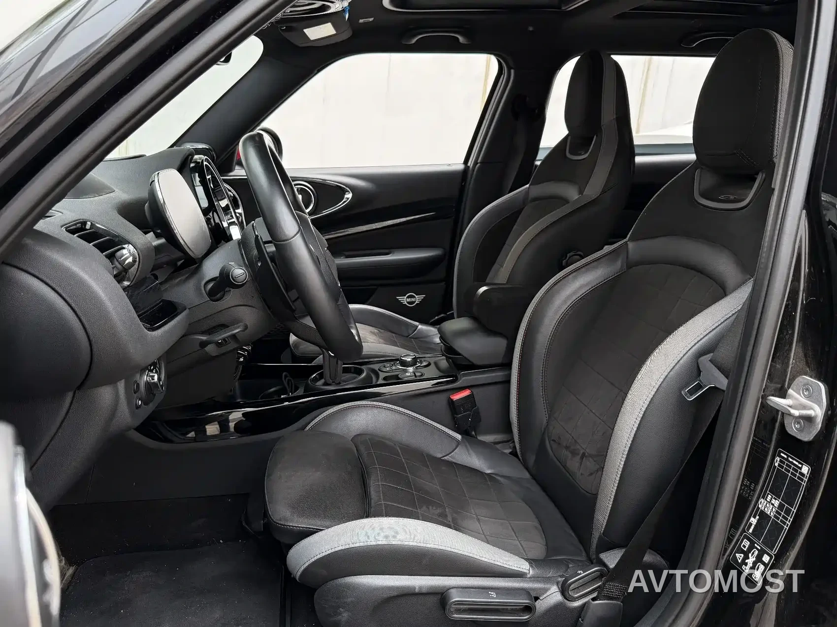 MINI JCW CLUBMAN 2022 2.0T JOHN COOPER WORKS ALL-IN — фото 6