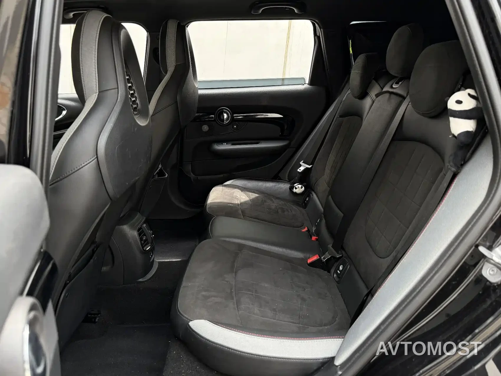 MINI JCW CLUBMAN 2022 2.0T JOHN COOPER WORKS ALL-IN — фото 7